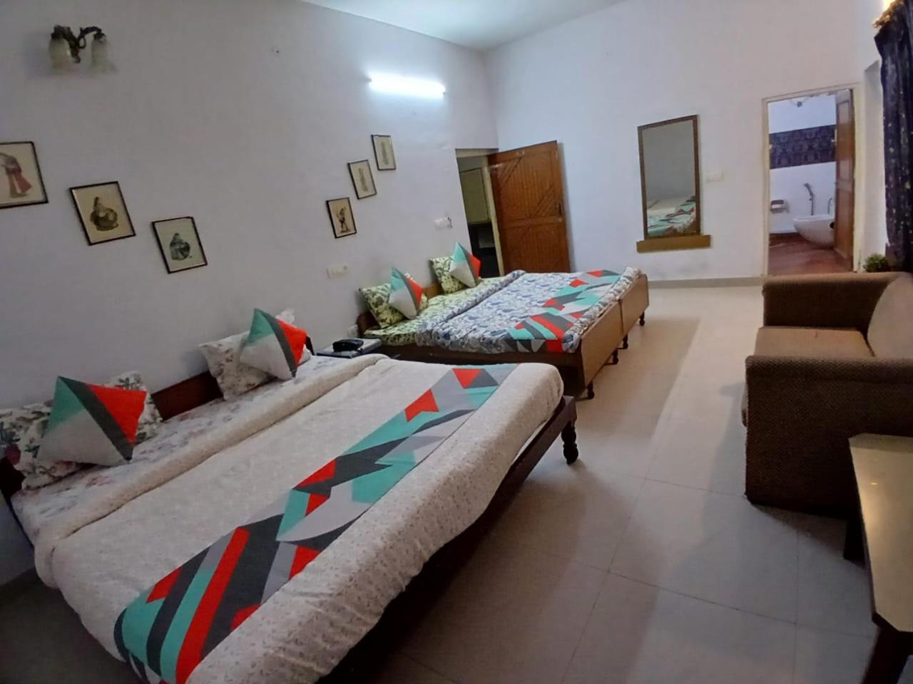 Hotel Singhasan House Divisione di Divisione di Jaipur Camera foto